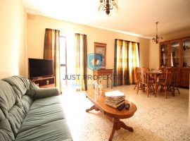 BUGIBBA - Three bedroom apartment close to promenade - For Sale
