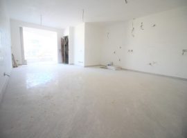 MOSTA - Spacious three bedroom apartment with front terrace - For Sale