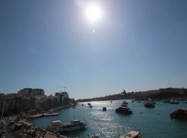 SLIEMA - Highly finished 7th floor seafront apartment  - For Sale