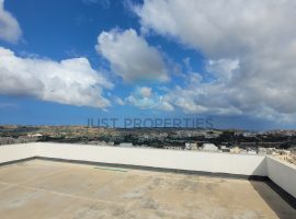 RABAT - Wide fronted three bedroom Penthouse enjoying village/country views - For Sale