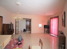 RABAT - A spacious well kept very bright wide fronted three bedroom apartment - For Sale