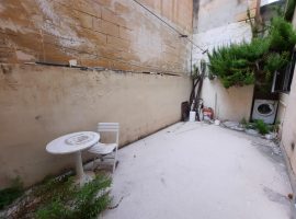 QAWRA - Ground floor maisonette situated close to promenade and all amenities - For Sale