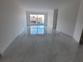 MOSTA - Highly finished spacious three bedroom apartment - For Sale