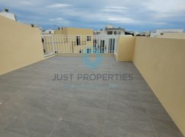 ATTARD - Highly finished centrally one bedroom Penthouse - For Sale