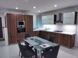QAWRA - HIGHLY FINISHED 3 BEDROOM CORNER APARTMENT FOR SALE