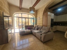 RABAT- CONVERTED HOUSE OF CHARECTER WITH THREE BEDROOM AND CELLER FOR-SALE