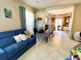 SAN PAWL TAT-TARGA- FIRST FLOOR 3 BEDROOM MAISONETTE INCLUDING GARAGE FOR-SALE