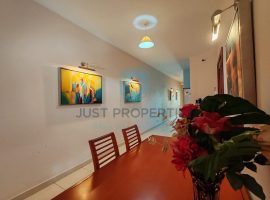 ST PAULS BAY- SPACIOUS & FURNISHED TWO BEDROOM APARTMENT FOR-SALE