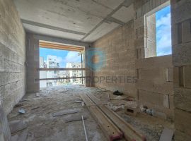 ST PAULS BAY - SPACIOUS 1 BEDROOM APARTMENT WITH SIDE SEAVIEWS FOR SALE