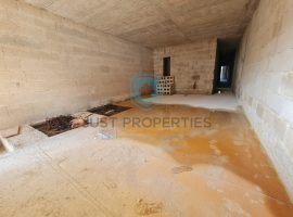 BALZAN-NEWLY BUILT THREE BEDROOM MAISONETTE 176sqm FOR-SALE