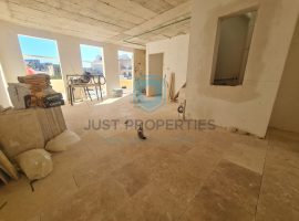 SLIEMA- DUPLEX PENTHOUSE WITH TWO BEDROOM AND GREAT OUTDOOR SPACE FOR-SALE