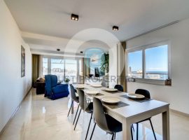 ST JULIANS- MODERN & FURBISHED PENTHOUSE WITH BEAUTIFUL VIEWS & GARAGE FOR-SALE