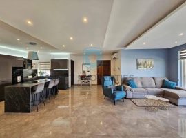 QAWRA- MODERN & FURNISHED TWO BEDROOM PENTHOUSE FOR-SALE
