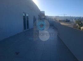 Spacious 200sqm Swieqi penthouse with pool & 2 car spaces